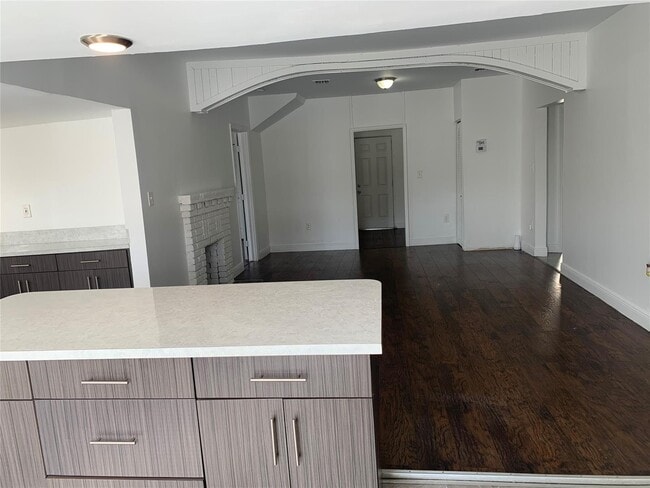 Foto del edificio - 2212 Division Ave