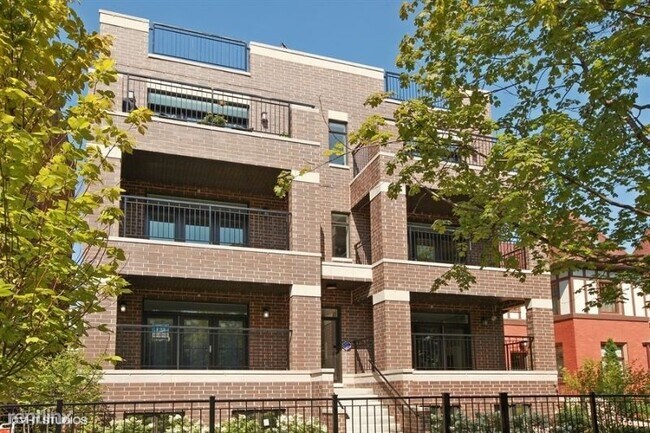 Building Photo - 4043 N Kenmore Ave