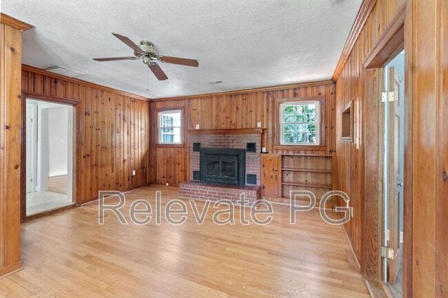 Building Photo - 8000 Curtis Rd