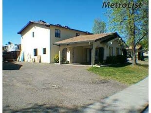 Primary Photo - 1386 E North St
