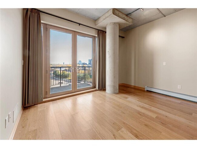 Foto del edificio - 212 N 1st St
