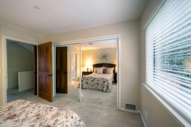 Foto del edificio - 801 Chelham Way