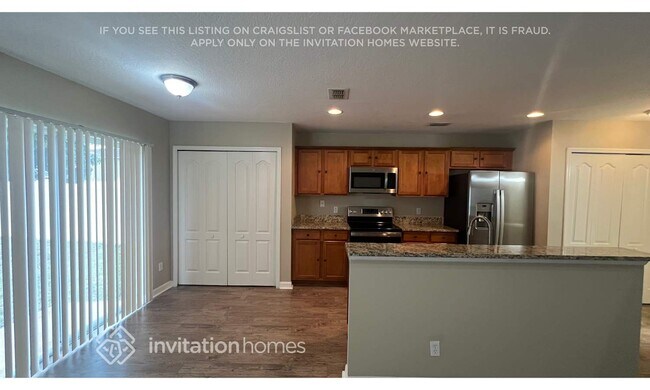 Building Photo - 2119 Portcastle Cir