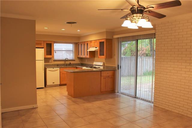 Building Photo - 908 Wateka Way