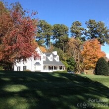 Building Photo - 8129 Camelia Ln