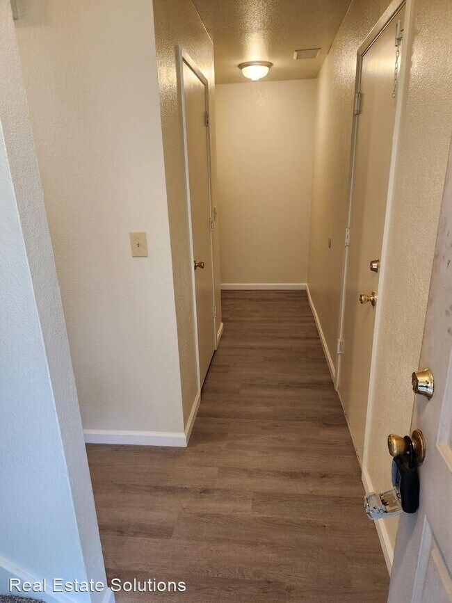 Foto del edificio - 2 br, 2 bath House - 2339 Ferry Street