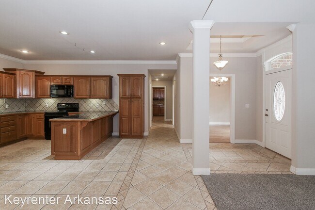 Building Photo - 3 br, 2.5 bath House - 43 Bellwood Dr