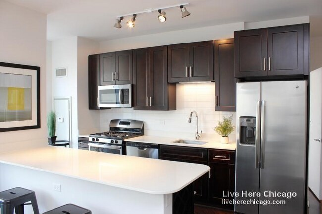 Foto del edificio - 1457 N Halsted St