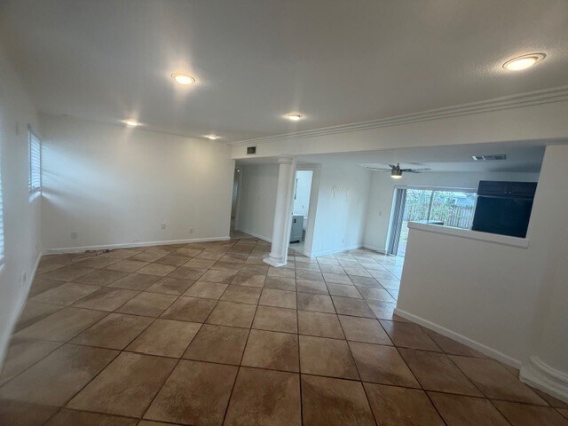 Foto del edificio - 3652 Gull Rd