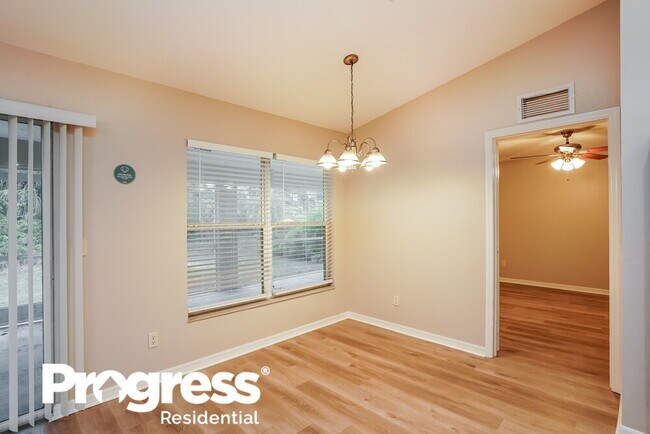 Foto del edificio - 5210 6th St W