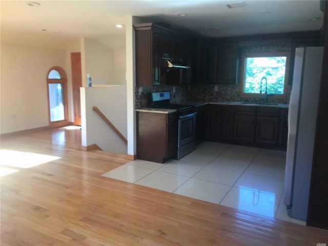 Foto principal - 62-27-62136 136th St