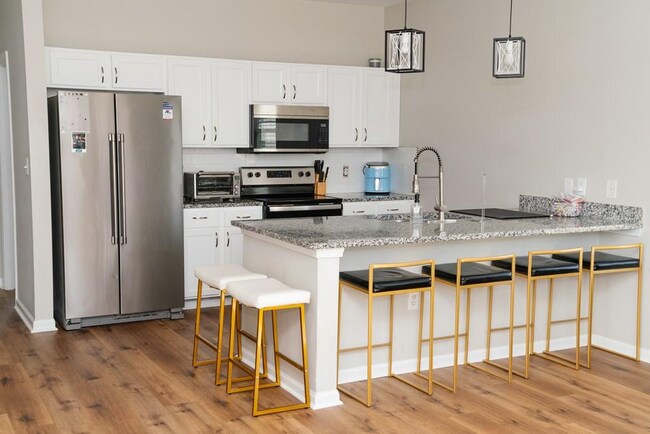 Foto del edificio - 716 Ironwood Ln