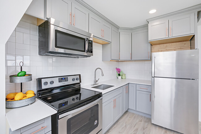 Foto del edificio - 1314 Maple St