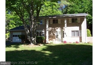 Building Photo - 5202 Claridge Ct