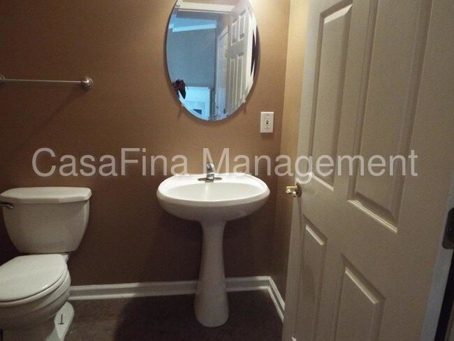 Foto del edificio - 2584 Laurel Cir NW