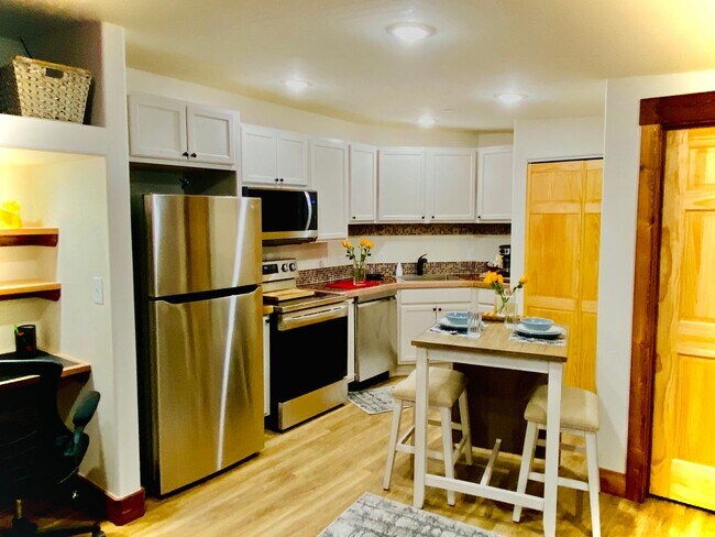 Foto del edificio - Southwest Luxury in the Heart of Cortez - ...