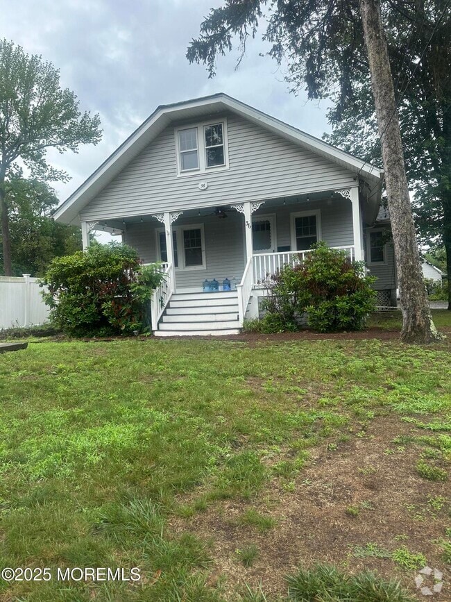 Building Photo - 36 Whalepond Rd