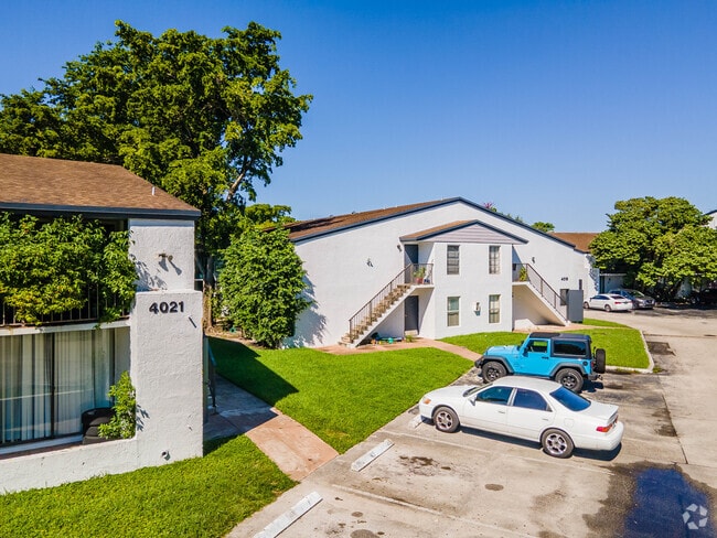 Sunrise on the Green - 4