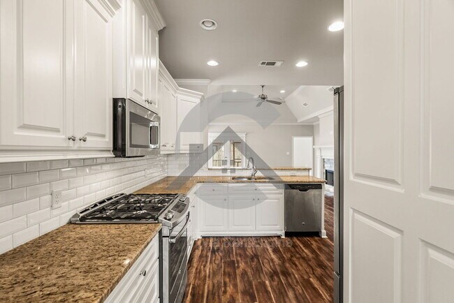 Foto del edificio - 229 Nantucket Lp