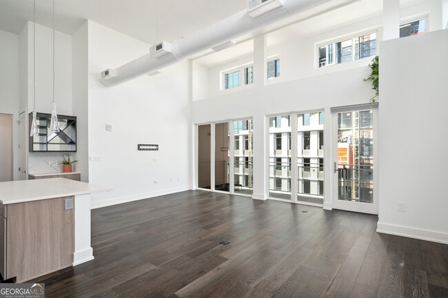 Building Photo - 775 Juniper St NE