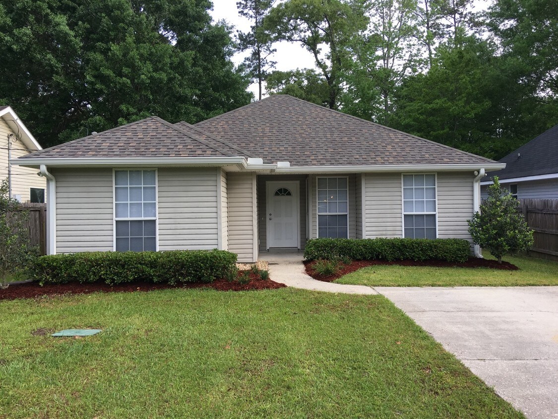 4540 Canal St, Slidell, LA 70461 House Rental in Slidell, LA