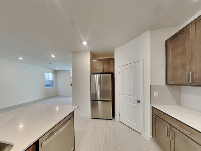 Foto del edificio - 2770 Alfena Pl