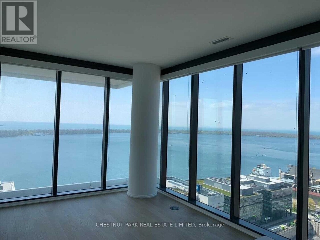 Primary Photo - 16 Bonnycastle St