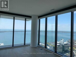 Building Photo - 16 Bonnycastle St