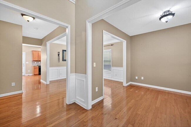 Foto del edificio - 1766 Stoney Chase Dr