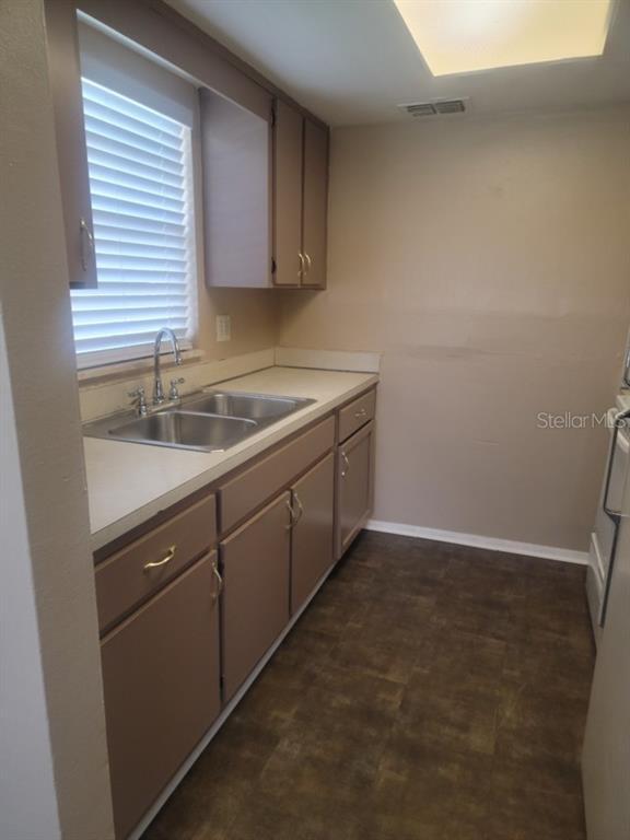 Foto del edificio - 4223 Parkside Dr