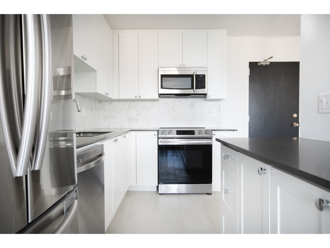 Primary Photo - Glen Park Apartments