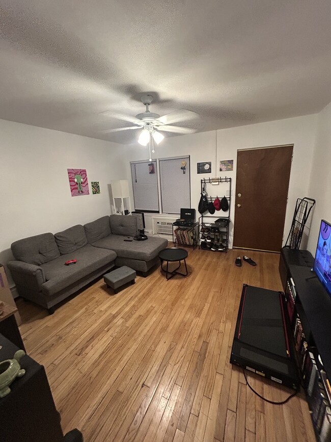 Foto del edificio - 4532 N Claremont Ave