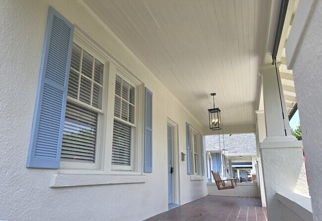 Foto del edificio - 1429 Stovall St
