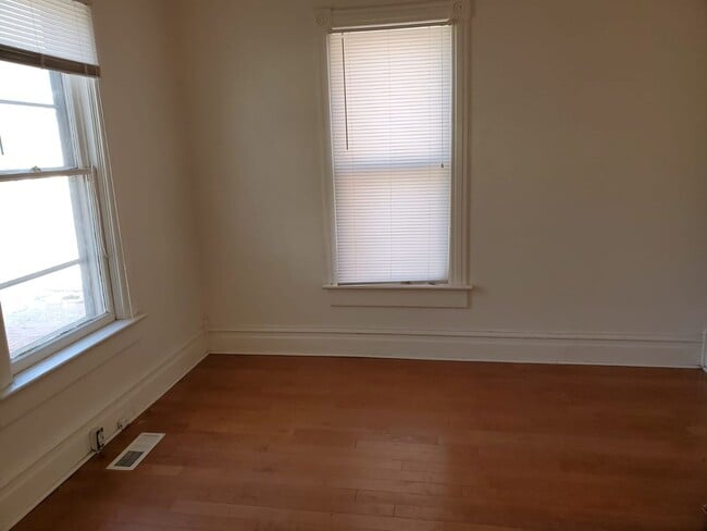 Photo - 324 Beldon Pl Apartment