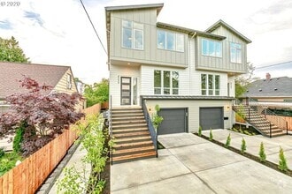 Building Photo - 4563-4563 N Borthwick Ave