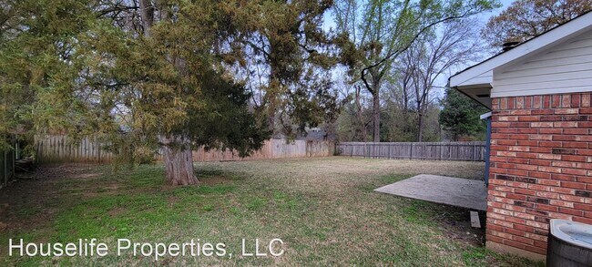 Foto del edificio - 3 br, 2 bath House - 8920 Twelve Oaks Dr