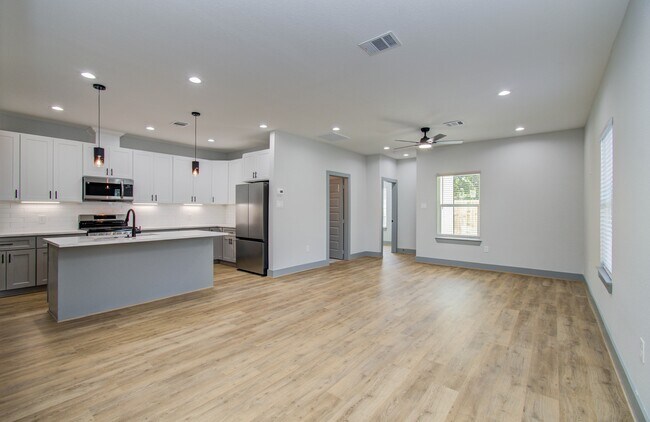 Foto del edificio - 837 S Victory Dr