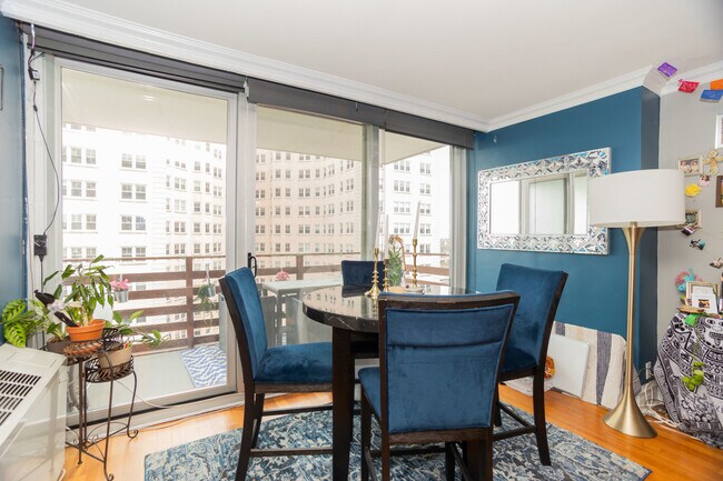 Foto del edificio - 5601 N Sheridan Rd