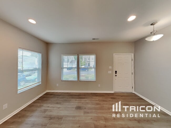 Building Photo - 1465 Seawatch Dr