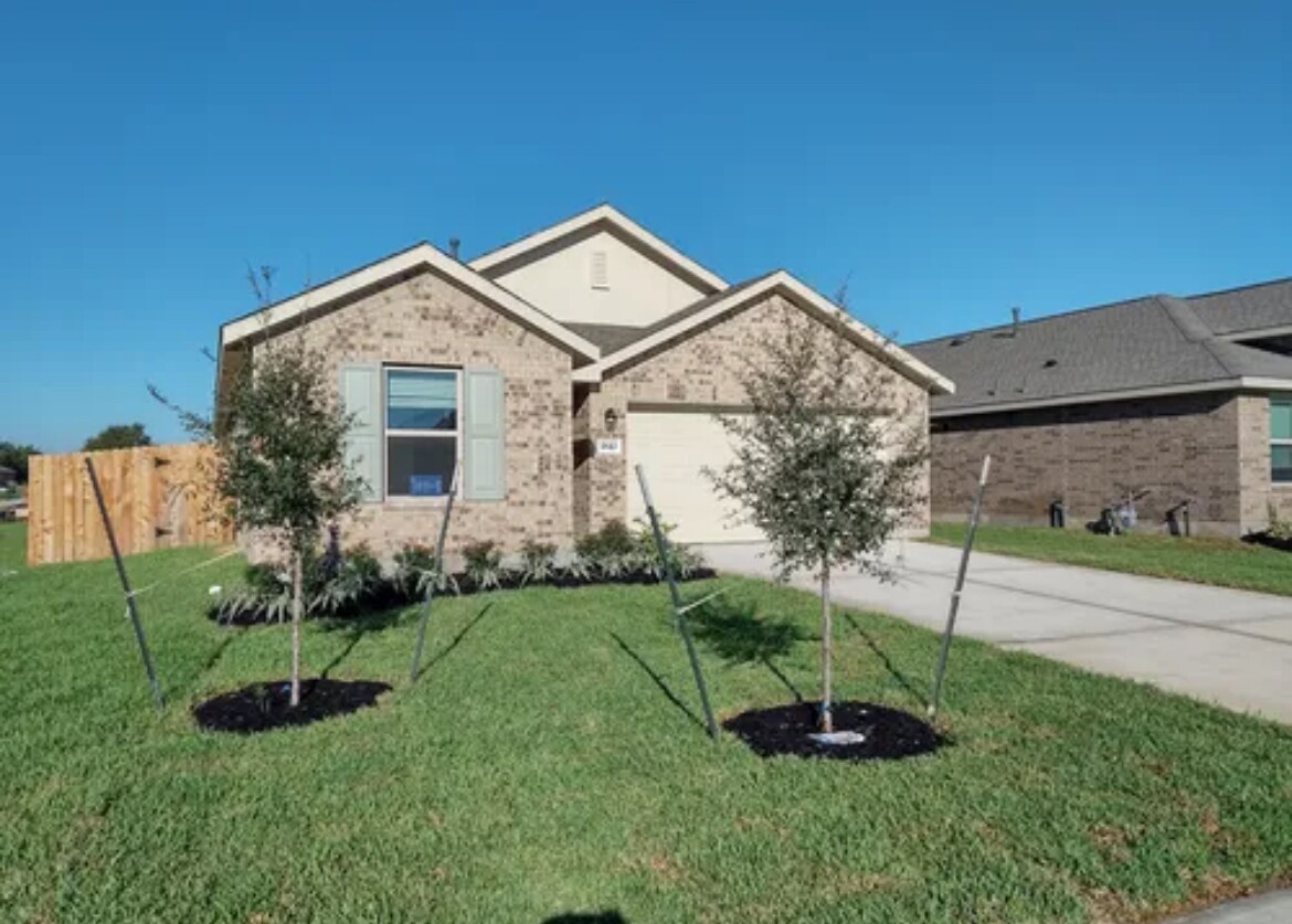 Building Photo - 1810 Spyglass Dr
