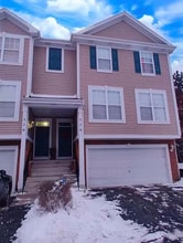 Building Photo - 576 Declaration Ln