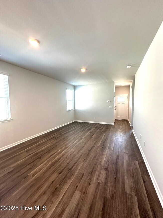 Foto del edificio - 117 N Atlantic Ave