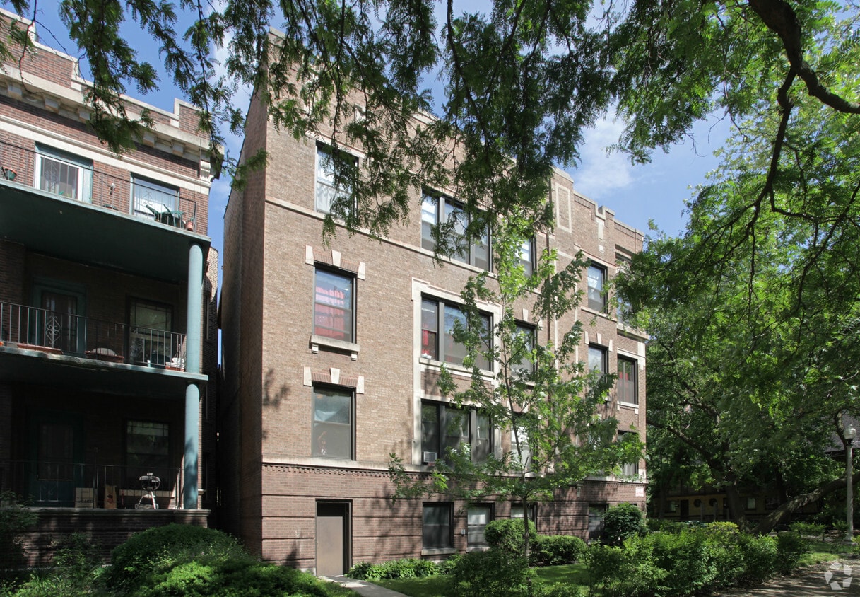 Building Photo - 5461 S Cornell Ave