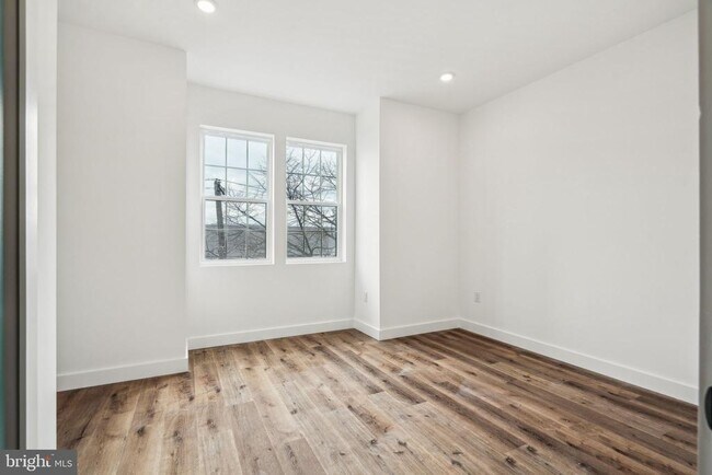 Foto del edificio - 2630 N 11th St