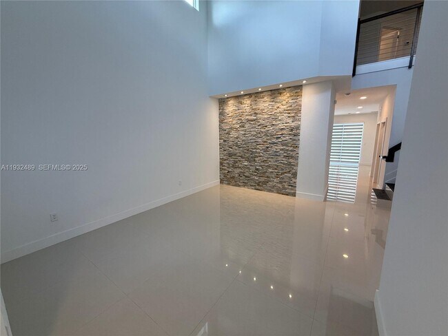 Foto del edificio - 107 SE 22nd Terrace