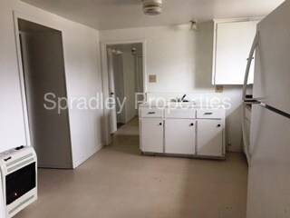 Building Photo - 1304 S 37th St