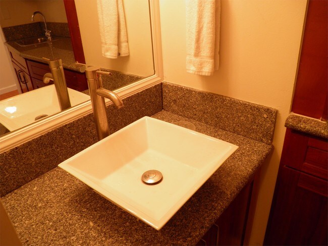 Bathroom Sinks Honolulu 2463 kuhio ave honolulu, hi 96815 rentals - honolulu, hi Bathroom Sinks Honolulu 2463 kuhio ave honolulu, hi 96815 rentals - honolulu, hi