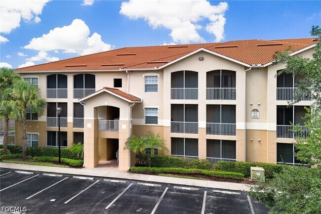 Foto del edificio - 9025 Colby Dr
