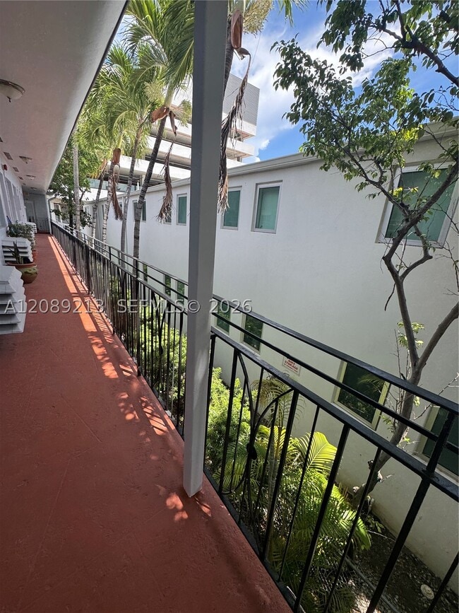 Foto del edificio - 1611 10th St
