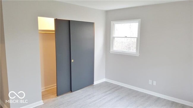 Foto del edificio - 133 1st Ave SE